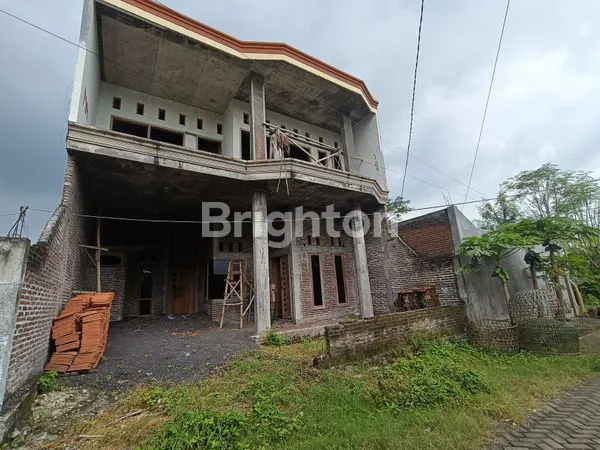 image RUMAH HOOK 2LANTAI BUTUH REHAB SUKODONO (1)