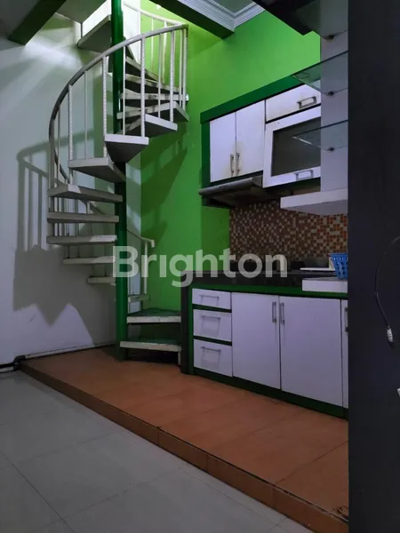 image RUMAH 2 LANTAI DI GRIYA PERMATA GEDANGAN SIDOARJO (2)