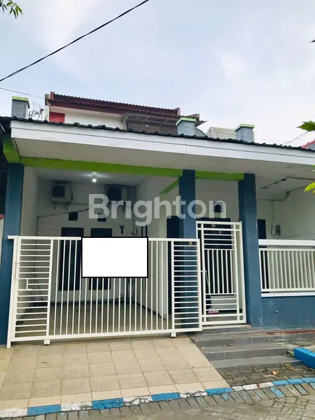image RUMAH 2 LANTAI DI GRIYA PERMATA GEDANGAN SIDOARJO (1)