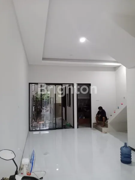 image KALIJUDAN, NEW MINIMALIS SIAP HUNI, SANITARY TOTO, 2 LANTAI (2)