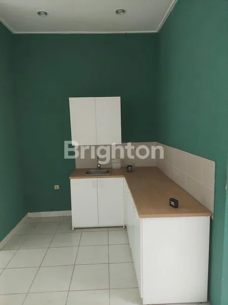 image RUMAH BAGUS DI FLUORITE TIMUR GADING SERPONG (5)