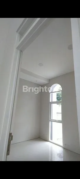 image COMPACT SMART HOME LIVING (5)