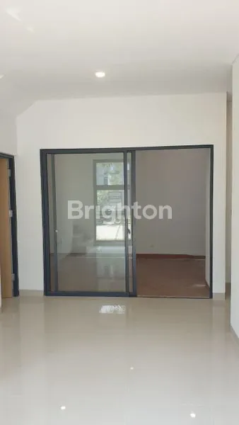 image RUMAH BARU MINIMALIS YUTHICA BSD SIAP HUNI (3)