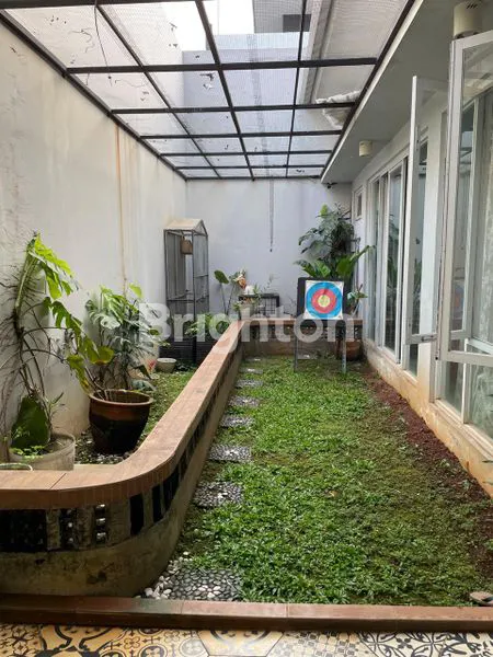 image RUMAH BSD TANGERANG SELATAN (8)