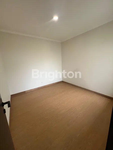 image CARSON SUMMARECON GADING SERPONG, TURUN HARGA !! RUMAH KONSEP BARU DENGAN NATURAL SKYLIGHT (8)