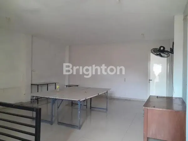 image RUMAH USAHA SIMPANG DARMO PERMAI SELATAN  (3)