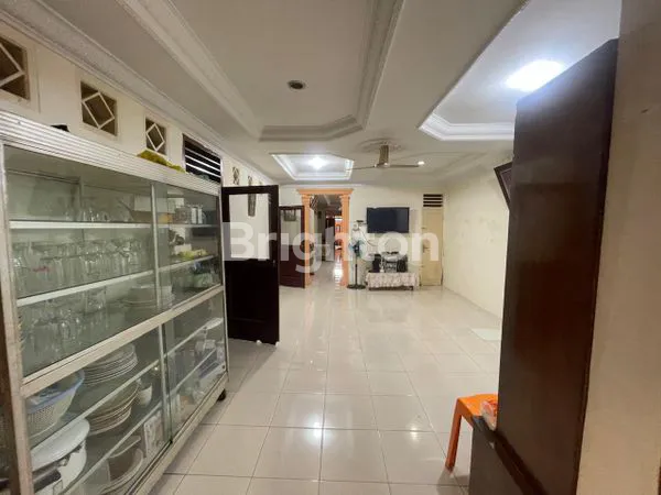 image RUMAH DAERAH MEDAN BARU (3)