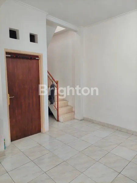 image RUMAH 1½ LANTAI ROW 2 MOBIL PERUMAHAN YASMIN SEKTOR 5 (6)