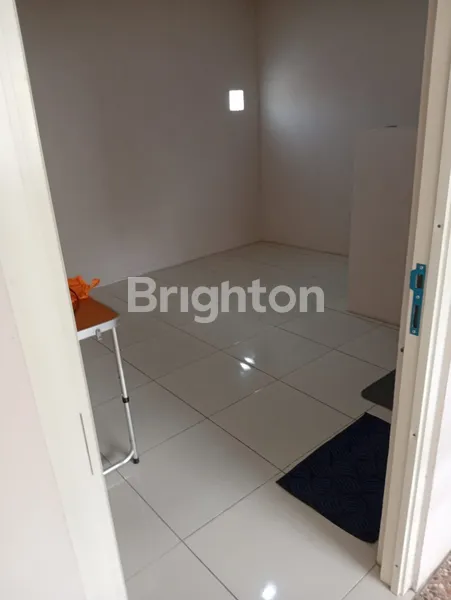 image RUMAH SECOND SIAP HUNI DEKAT UNAIR, STASIUN GUBENG COCOK BUAT KOST (3)