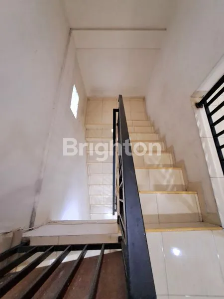 image RUMAH STRATEGIS 3 KT SIAP HUNI DI PADEMANGAN, JAKARTA UTARA DEKAT JALAN RAYA (7)