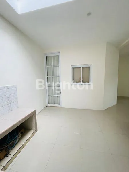 image RUMAH BARU RENOVASI SIAP HUNI DI PURI INDAH (SIDOARJO) (7)