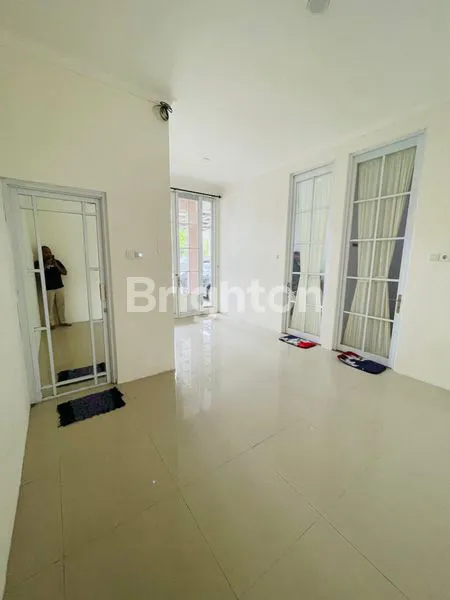 image RUMAH BARU RENOVASI SIAP HUNI DI PURI INDAH (SIDOARJO) (4)