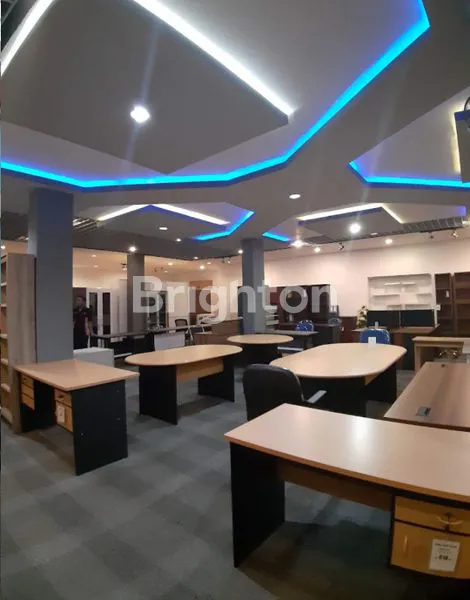 image 4 UNIT RUKO GANDENG STRATEGIS PINGGIR JALAN RAYA NOL KILOMETER DARI PAJAJARAN BOGOR KOTA (6)