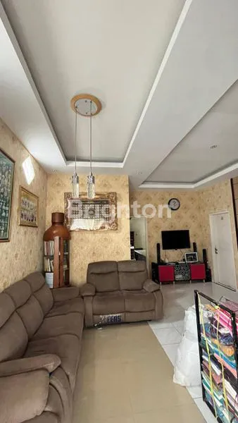 image RUMAH 2 LANTAI DI VILLA TAMARA (4)