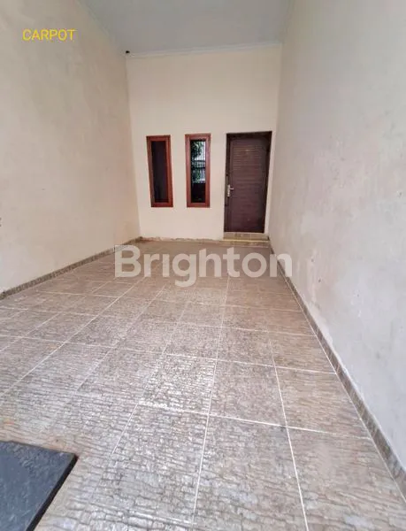 image RUMAH STRATEGIS 3 KT SIAP HUNI DI PADEMANGAN, JAKARTA UTARA DEKAT JALAN RAYA (1)