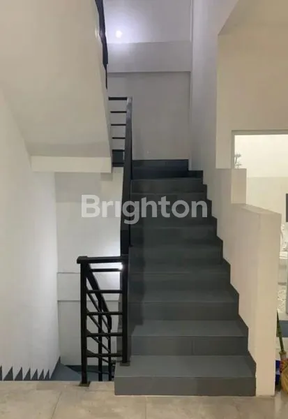 image RUKO GANDENG FULL RENOV 4 LANTAI TAMAN SARI (6)