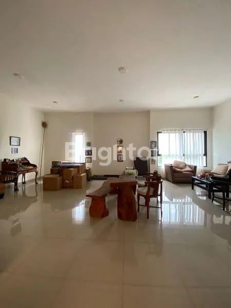 image RUMAH CANTIK 2,5 LANTAI SEMI FURNISH DI BUMI BINTARO PERMAI (6)