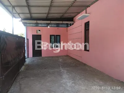 image RUMAH POJOK UNTUK USAHA DAN TEMPAT TINGGAL (13)