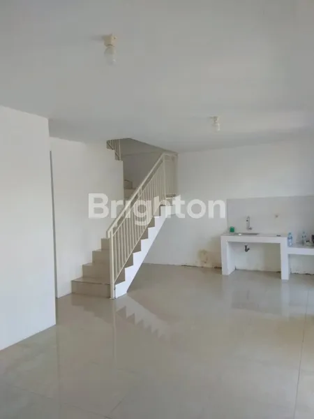 image MURAH 700 JUTAAN RUMAH BARU GRESS 2 LANTAI AREA GEDANGAN, SIDOARJO (1)