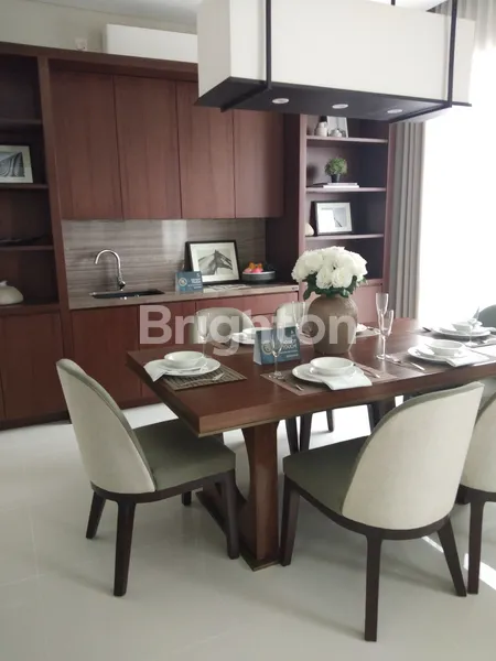 image RUMAH 3 LANTAI ONE GATE SYSTEM SURABAYA TIMUR DEKAT MERR (2)