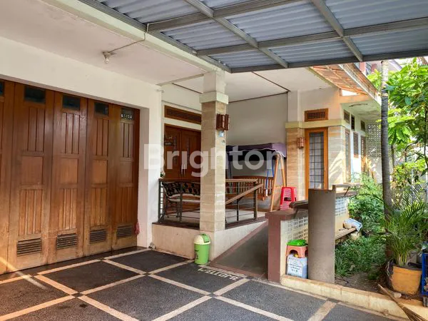 image RUMAH ASRI FULL FURNISHES SIAP HUNI DALAM KOMPLEK DI CILANDAK, JAKARTA SELATAN (2)