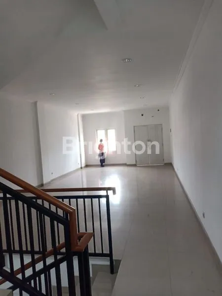 image RUKO BANGUNAN BARU SIAP PAKAI 4 LT JATINEGARA BARAT 1 JAKARTA TIMUR (3)