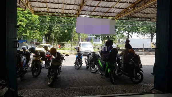image RUKO 2 LANTAI DI JALAN RAJAWALI WARU SIDOARJO (1)