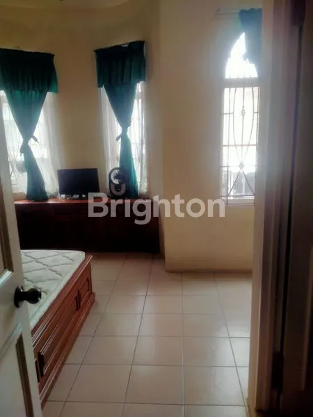 image RUMAH 2 LT SIAP HUNI DI LIPPO KARAWACI UTARA TANGERANG (7)