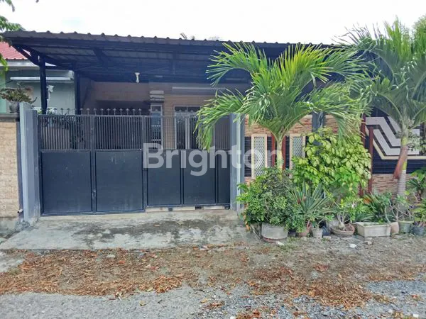 RUMAH MODERN SIAP HUNI