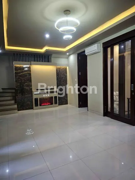 image RUMAH MODERN STYLE TUKAD PAKERISAN - PANJER (6)