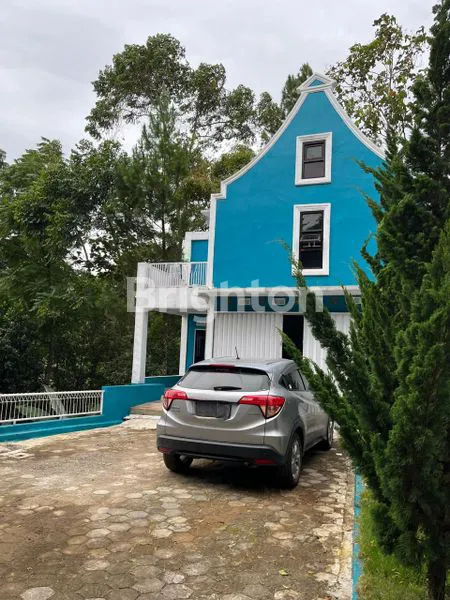 image VILLA CANTIK & TERAWAT SIAP HUNI DI GAMBUNG CIWIDEY (1)