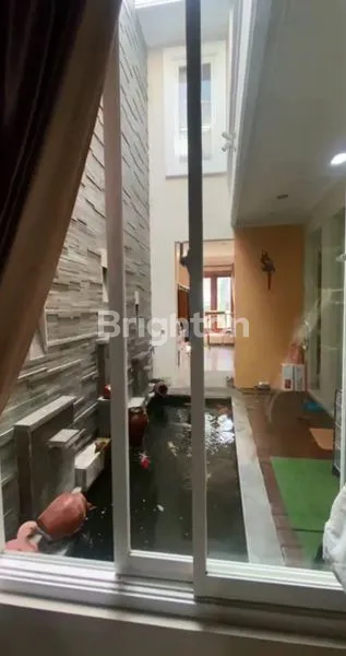 image RUMAH MEWAH 3 LANTAI HOOK PERMATA JINGGA (7)