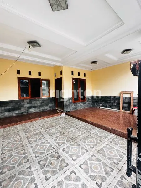 image RUMAH STRATEGIS DI MARGONDA DEPOK (2)