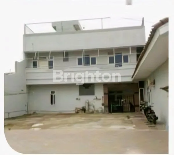 image RUMAH + KOST 3 LANTAI DURI KOSAMBI JAKARTA BARAT, FURNISH, CARPORT 8 MOBIL, ROW JALAN 2 MOBIL, DEKAT GREEN LAKE CITY (6)