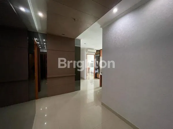 image APARTEMEN HAMPTONS PARK (7)