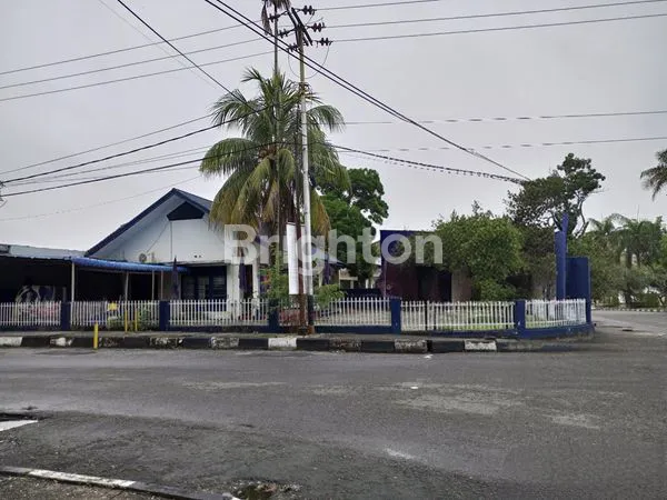 image RUMAH BULATAN LOKASI STRATEGIS DI PUSAT PEMERINTAHAN (5)