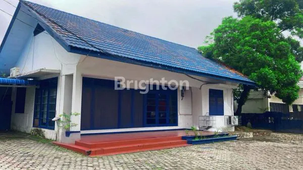 image RUMAH BULATAN LOKASI STRATEGIS DI PUSAT PEMERINTAHAN (6)