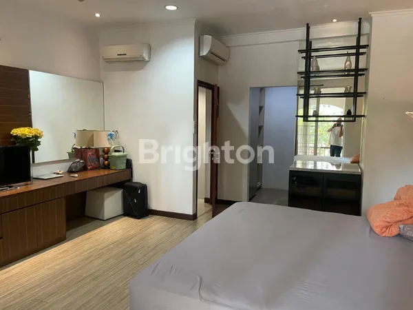 image SUDAH RENOV APARTEMEN GARDEN MANSION WATERPLACE PAKUWON INDAH !! (6)