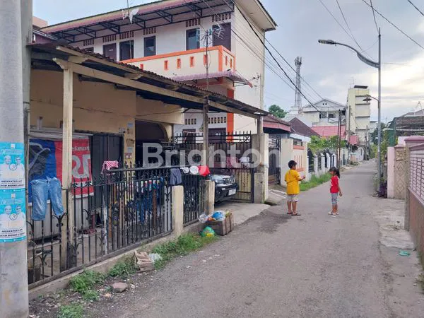 image RUMAH DI  SISINGAMANGARAJA MEDAN GG. KELUARGA (2)