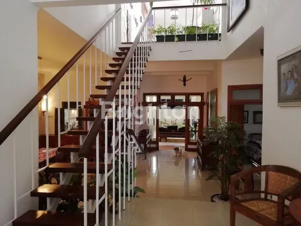 image RUMAH ASRI NYAMAN DAN TENANG DI UNGASAN (7)