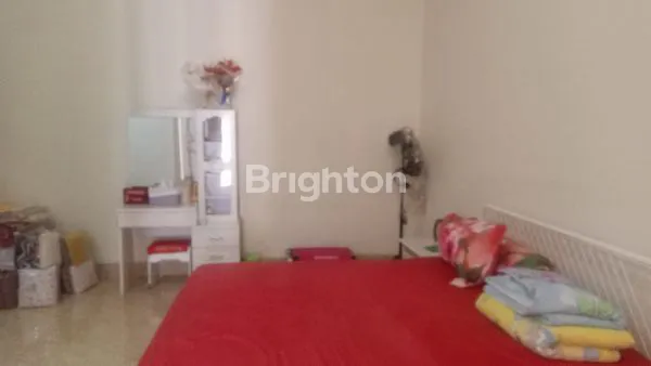 image RUMAH MEWAH DI JALAN RAYA MODERLAND TANGERANG (7)