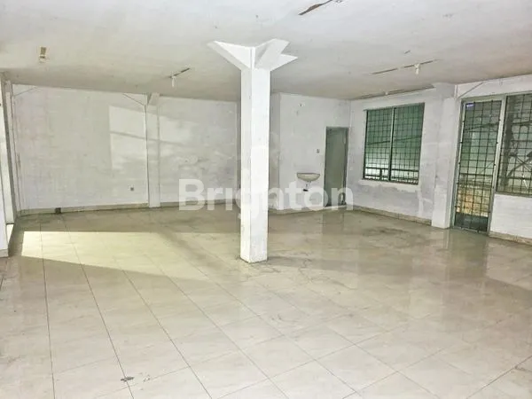 image RUKO 3 LANTAI DI PUSAT BISNIS KOTA SURABAYA JALAN RAYA TEMBAAN (2)