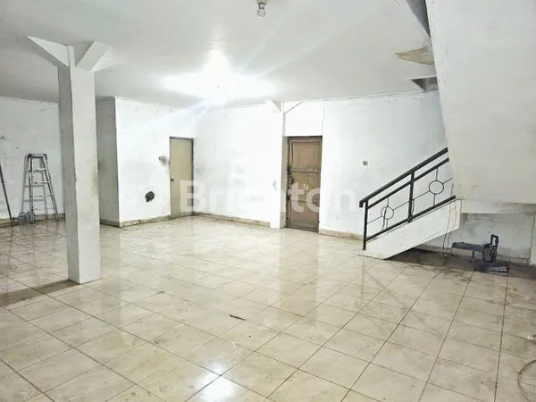 image RUKO 3 LANTAI DI PUSAT BISNIS KOTA SURABAYA JALAN RAYA TEMBAAN (4)