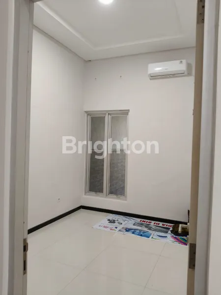 image RUMAH SATU LANTAI SIAP HUNI LOKASI BARATA JAYA !! (3)