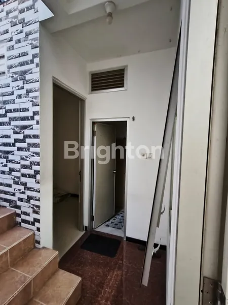 image RUMAH SATU LANTAI SIAP HUNI LOKASI BARATA JAYA !! (4)