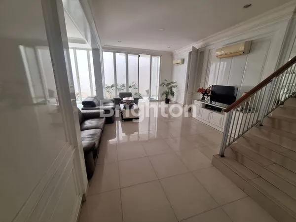 image RUMAH SIAP HUNI THE MANSION PAKUWON INDAH DKT VILLA BUKIT REGENCY LISBON CITRALAND  (2)