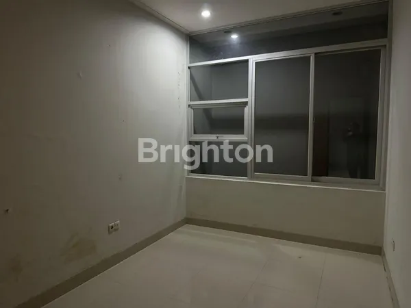 image RUMAH CANTIK 3 LANTAI DURI KEPA ROW 2 MOBIL (6)