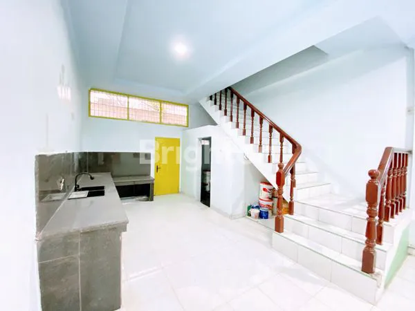 image RUMAH 2,5 TINGKAT TILAK - MEDAN KOTA (4)