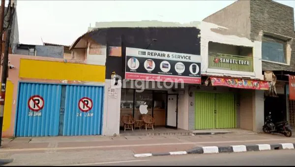RUMAH, KOST-KOSAN, DAN RUKO BERLOKASI STARTEGIS DI JAKARTA