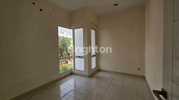 image JARANG ADA, RUMAH RAPI, SUMMARECON SERPONG, KT 5+1 (8)